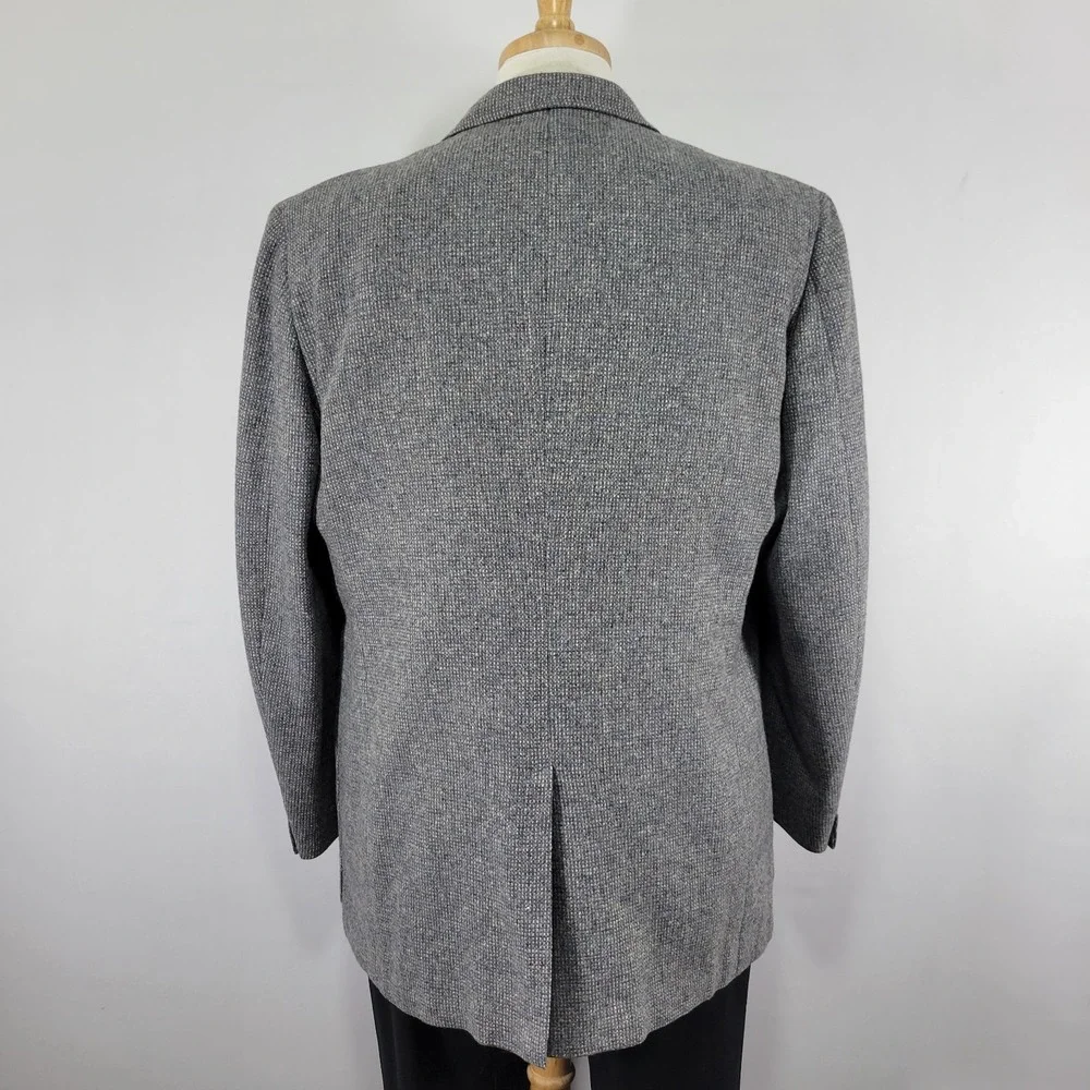 The Unbranded Brand before completing